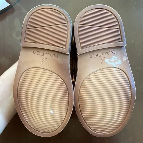 Náutica boy shoes size 6. New without tags! - Picture 4 of 5